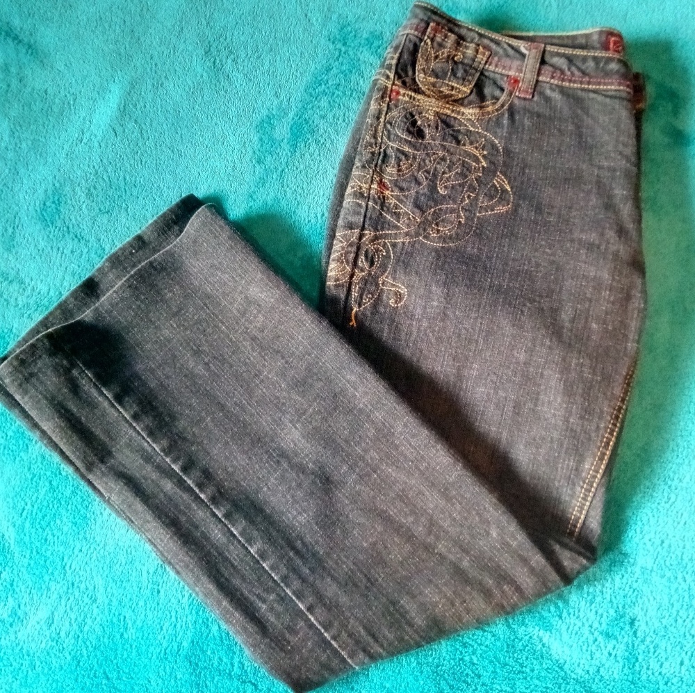 Apple Bottoms 🍎 Blue Jeans